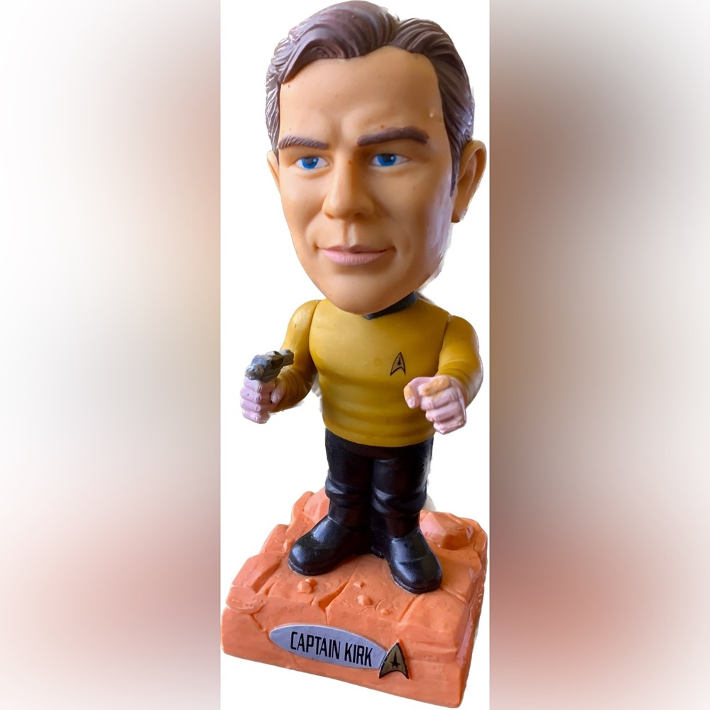 Star Trek bobble head Captain Kirk